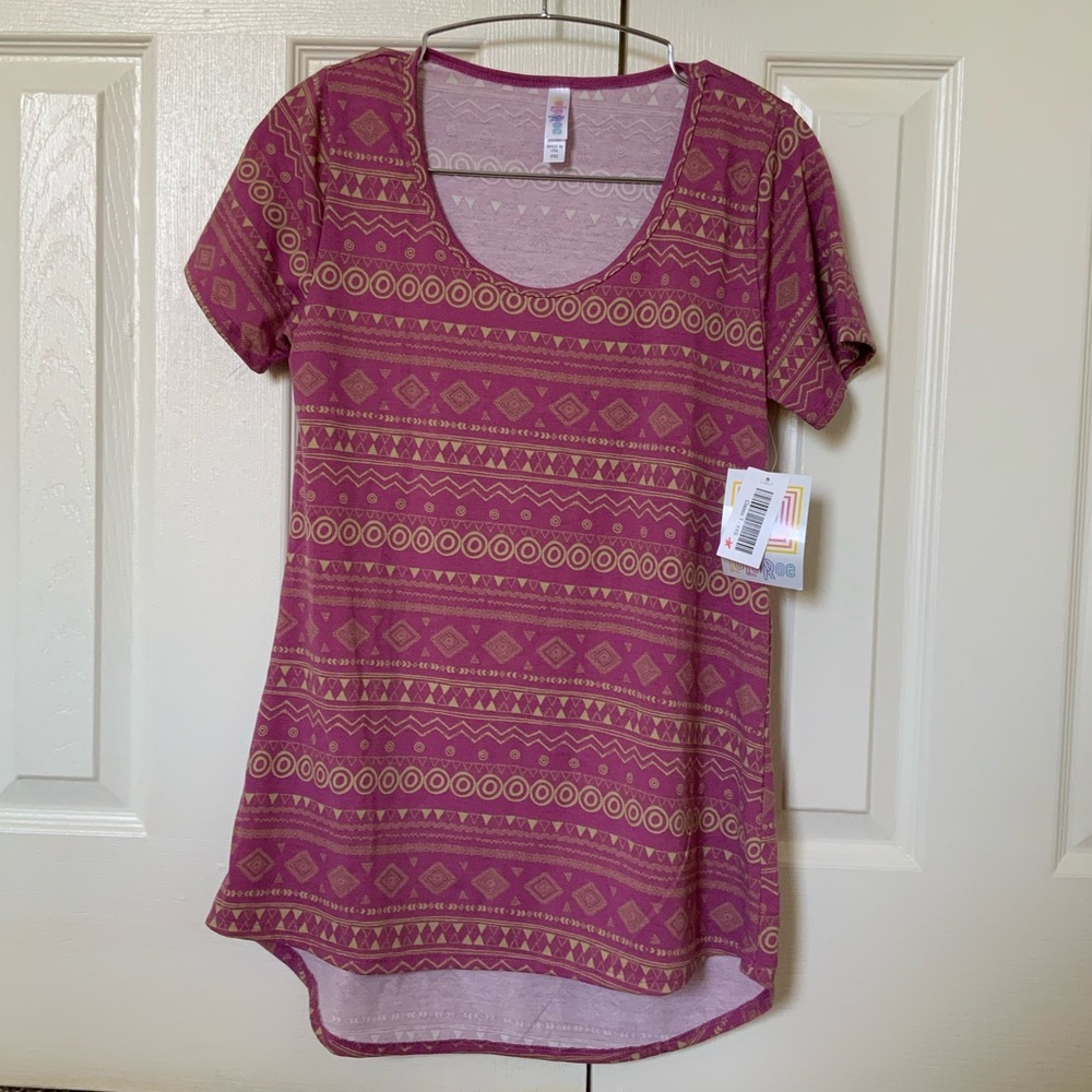 LulaRoe Classic T size XXS